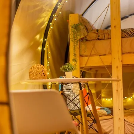 Dragonfly Gardens - The Wagons Luxury tent *