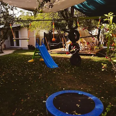 Luxury tent Dragonfly Gardens - The Wagons Brasov