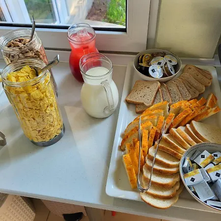 Tente de luxe Dragonfly Gardens - The Wagons *